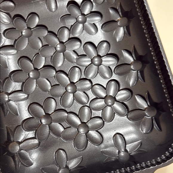 Non-Stick Flower Pattern Baking Pan - Picture 11 of 13